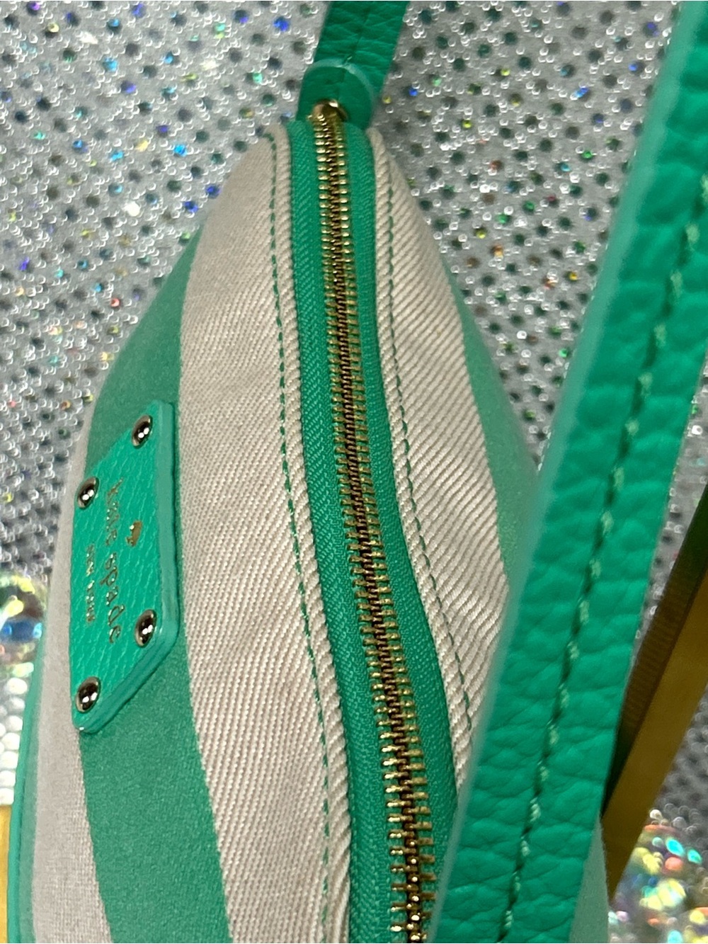 kate spade Storybook Lining Teal and Cream Stripe Crossbody Approx. 10 x 6.5 x 3 - Picture 7 of 17